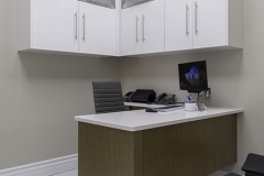 metro_natural_reconwalnut_designerwhite_hpl_office